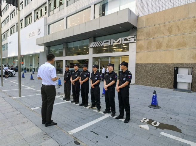 军卫保安的门卫服务具体有哪些