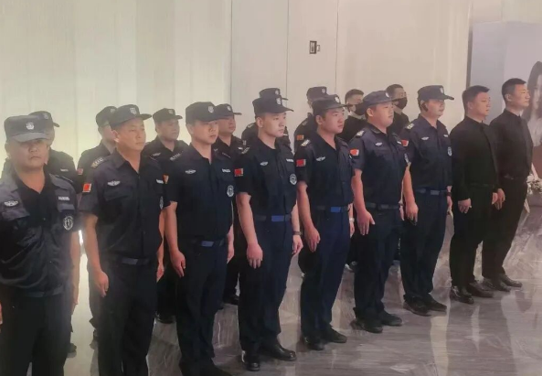 广州保安服务公司怎么选？专业团队、规范管理才是关键